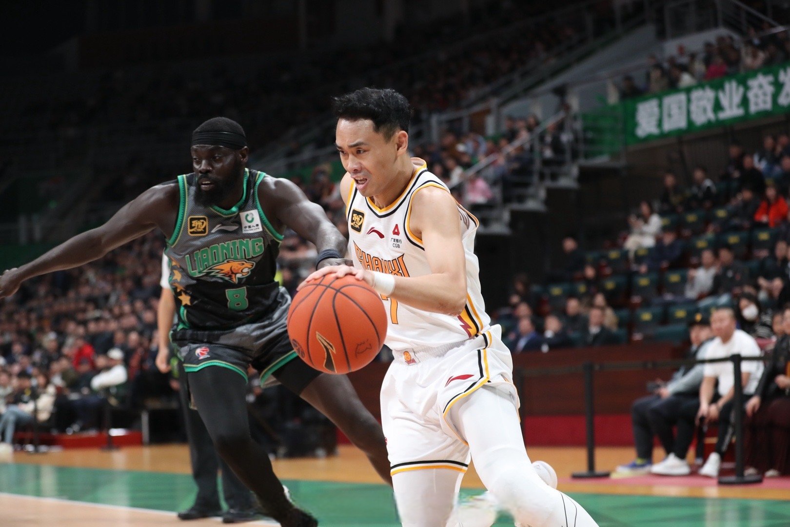 关于辽宁本钢发布备战花絮,集结日官宣签约,CBA常规赛任务艰巨,数据趋势出现新变化的信息 关于辽宁本钢发布备战花絮,集结日官宣签约,CBA常规赛任务艰巨,数据趋势出现新变化的信息