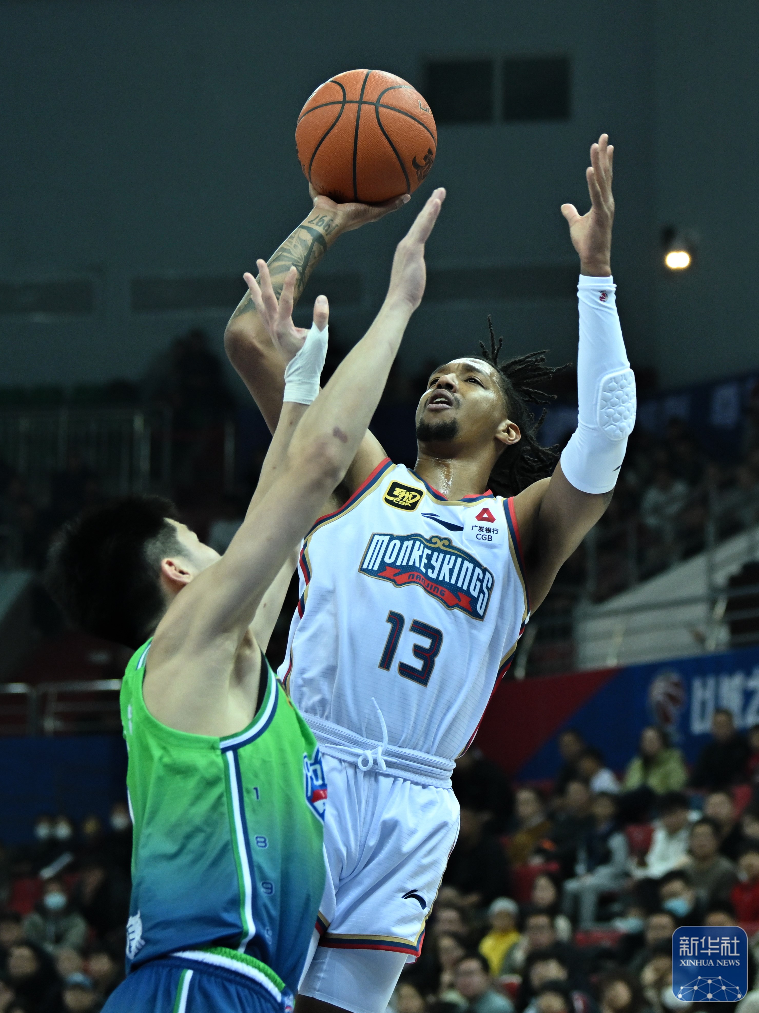 爱游戏APP-中超今晨再迎强敌；明尼苏达森林狼止住颓势；主帅态度：气氛紧张；资深球员宣示担当的简单介绍-爱游戏APP