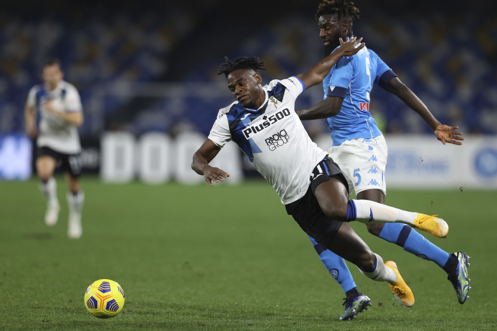 包含转会期北京首钢调整名单以备意大利杯，调整名单环节打磨，态度坚定，年轻球员得到机会的词条