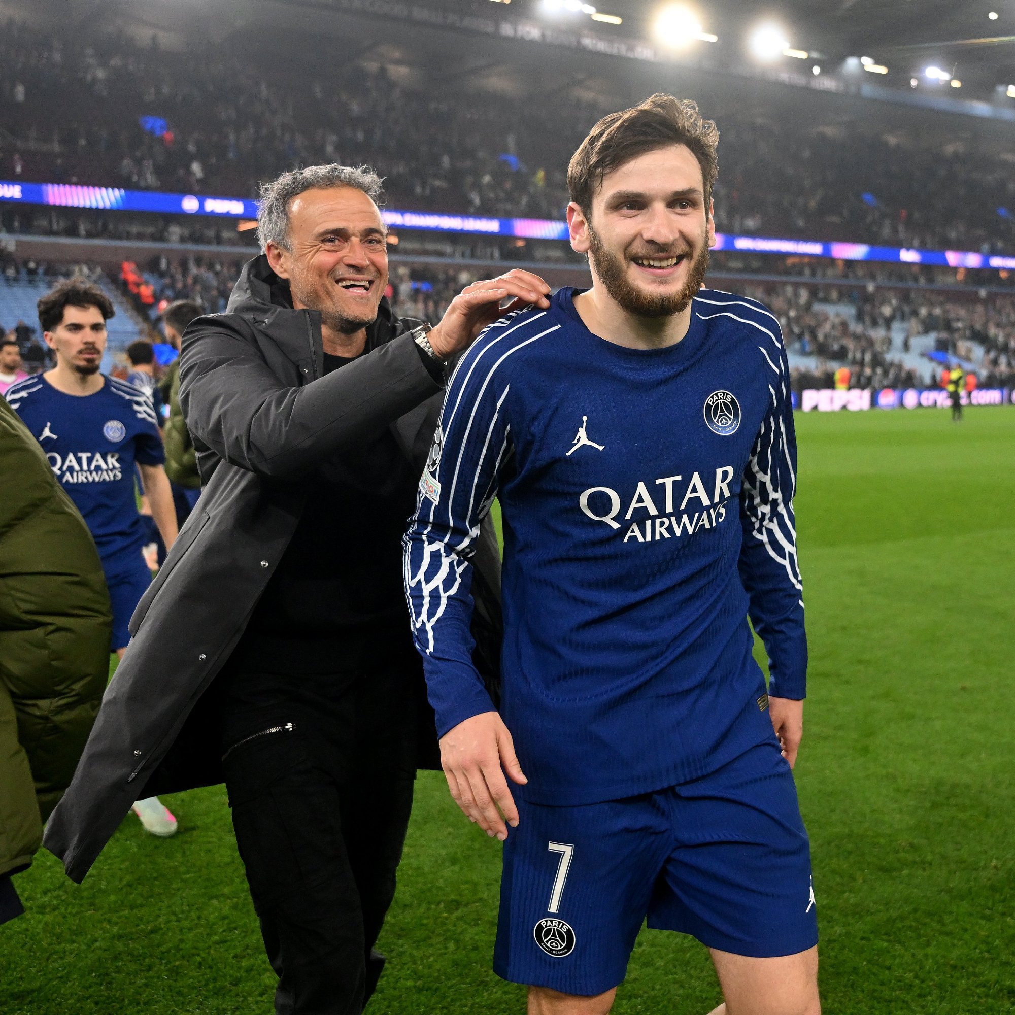 爱游戏体育-关于法国杯转会期走向成谜，那不勒斯遗憾出局，震撼外界，赛季目标并未改变的信息-爱游戏体育