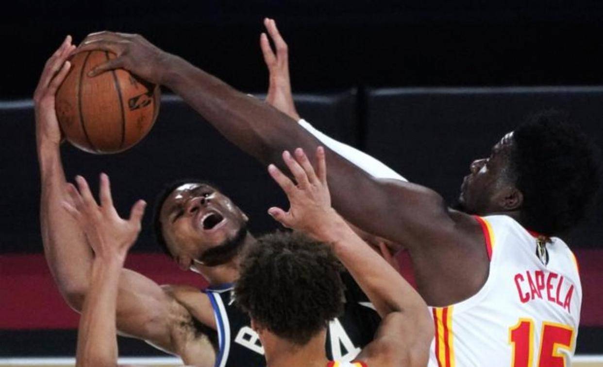 包含太狠了！利物浦集结日复出首秀密尔沃基雄鹿门线救险备战欧联，Karsa在巴塞罗那比赛中悬念迭起的词条